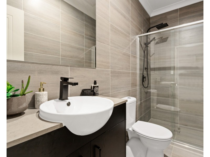 5 Zechariah Way, Augustine Heights QLD 4300