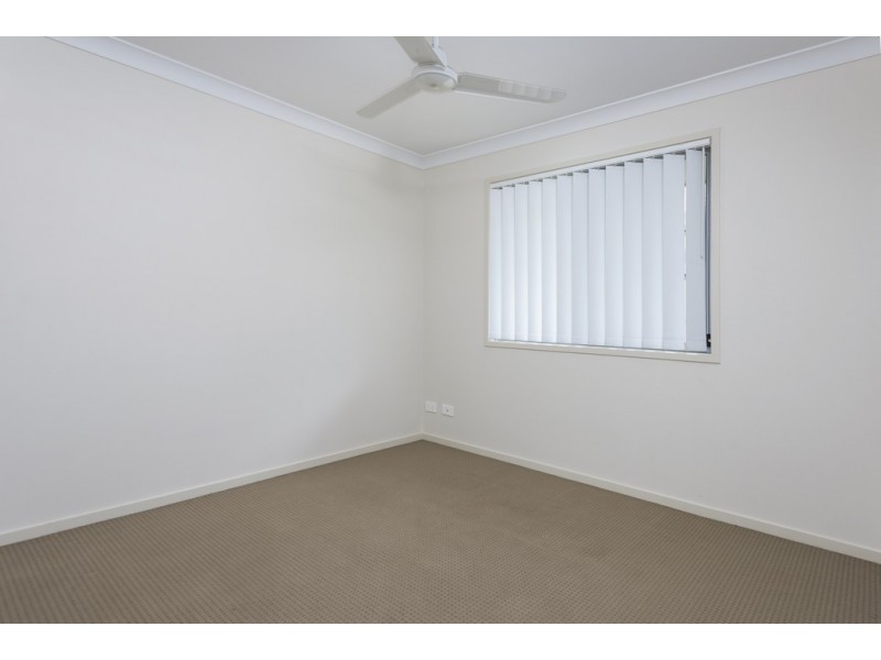 40 Whipbird Street, Bellbird Park QLD 4300