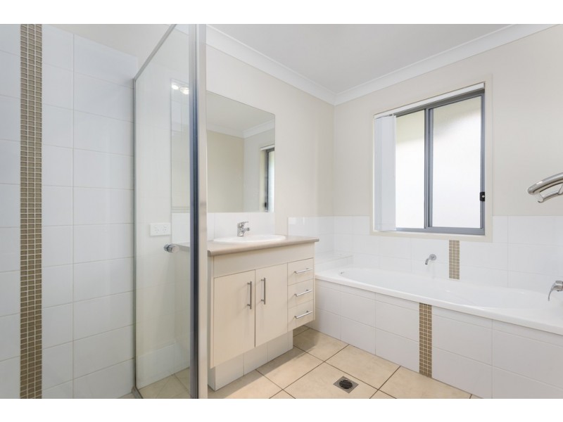 40 Whipbird Street, Bellbird Park QLD 4300