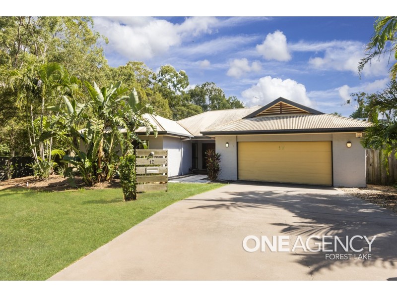 17 Crediton Place, Forest Lake QLD 4078