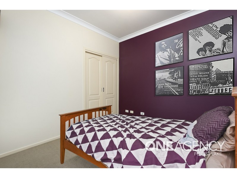 17 Crediton Place, Forest Lake QLD 4078