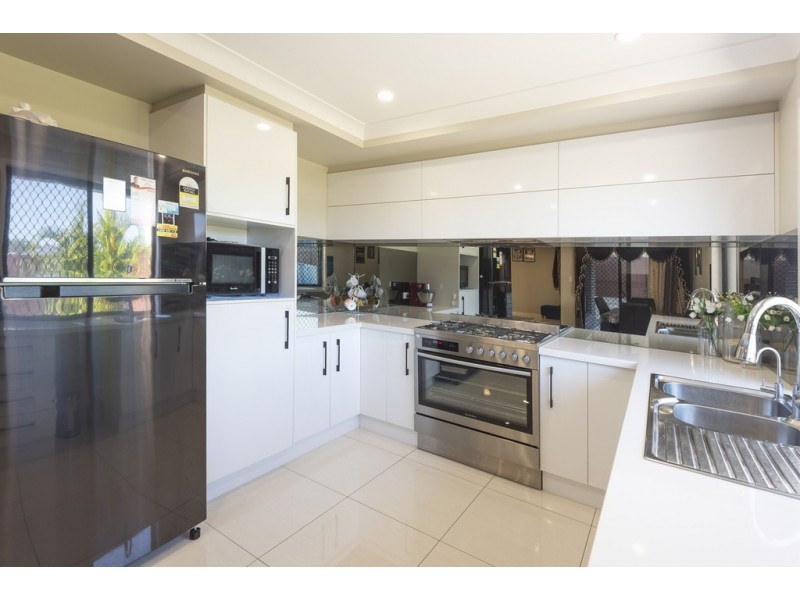 4 Elphinstone Street, Doolandella QLD 4077