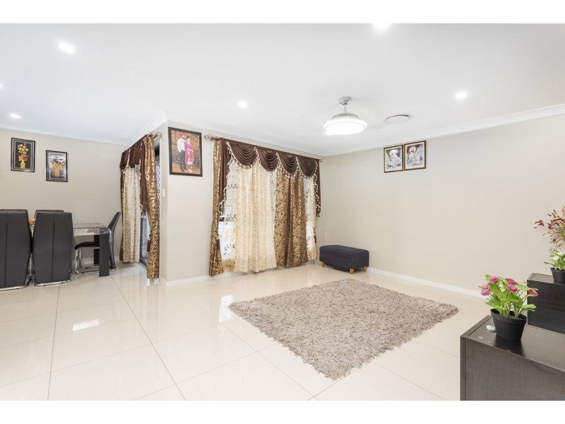 4 Elphinstone Street, Doolandella QLD 4077