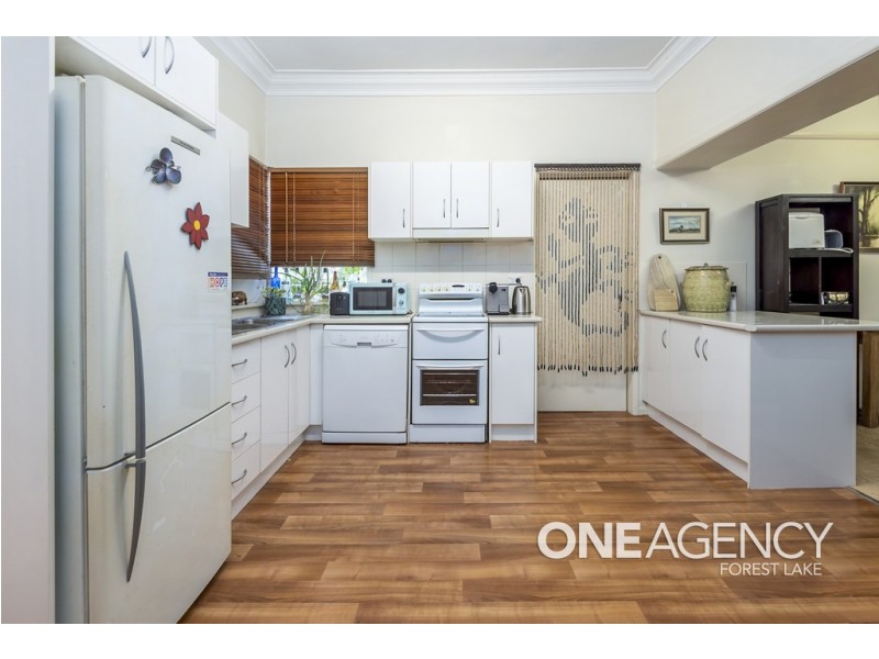 5 Lower James St, Goodna QLD 4300