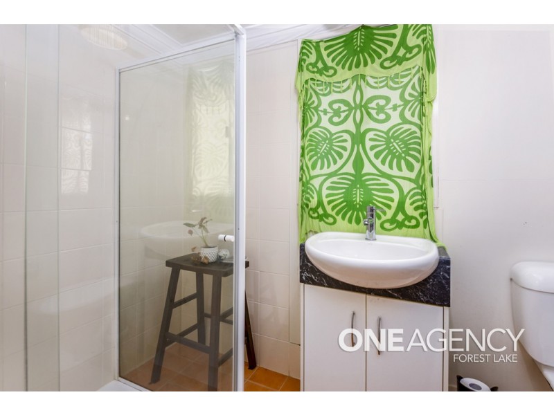 5 Lower James St, Goodna QLD 4300