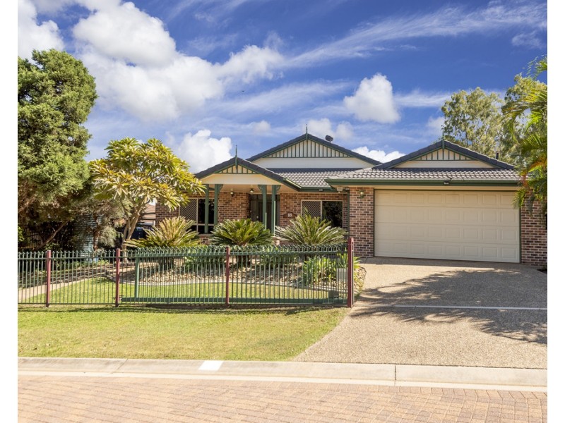 18 Ibis Circuit, Forest Lake QLD 4078