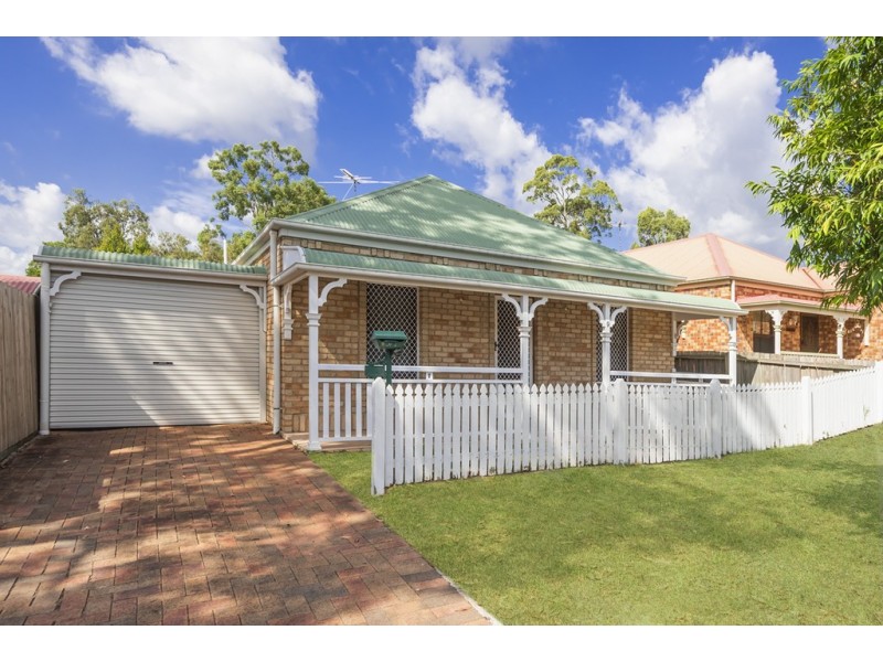 9 Prospect Crescent, Forest Lake QLD 4078