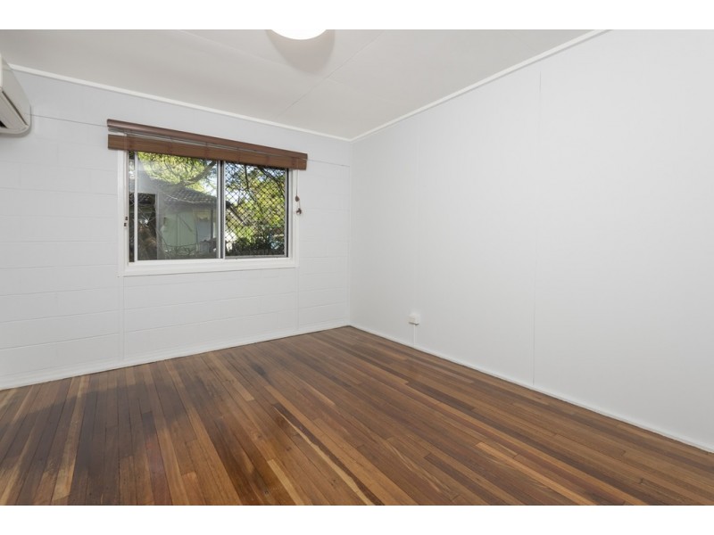 16 Delphinus Street, Inala QLD 4077