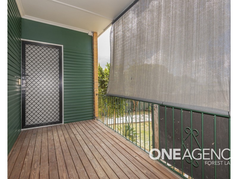 1076 Oxley Road, Oxley QLD 4075