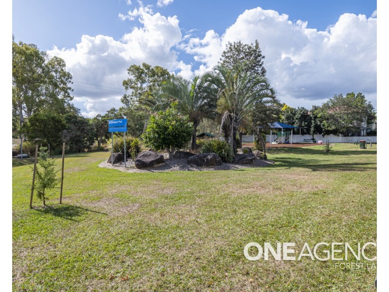 1076 Oxley Road, Oxley QLD 4075