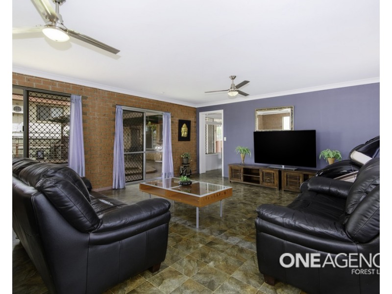 3 Littabella Street, Durack QLD 4077