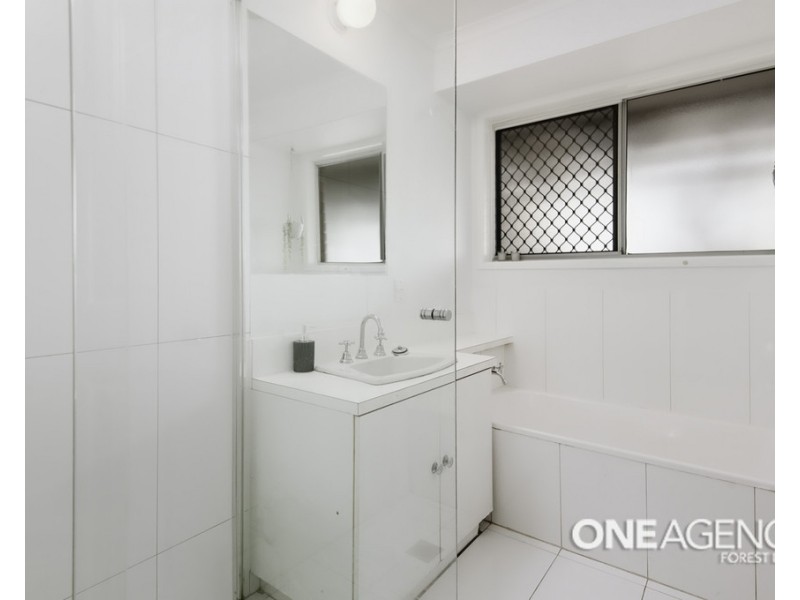 3 Littabella Street, Durack QLD 4077