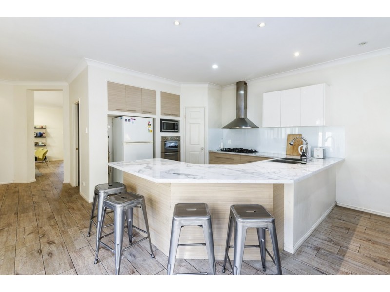 34 Catalina Circuit, Forest Lake QLD 4078