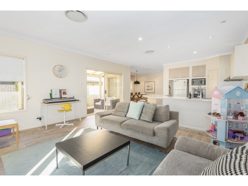 34 Catalina Circuit, Forest Lake QLD 4078