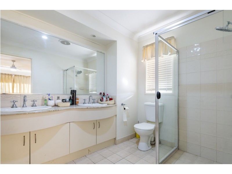 34 Catalina Circuit, Forest Lake QLD 4078