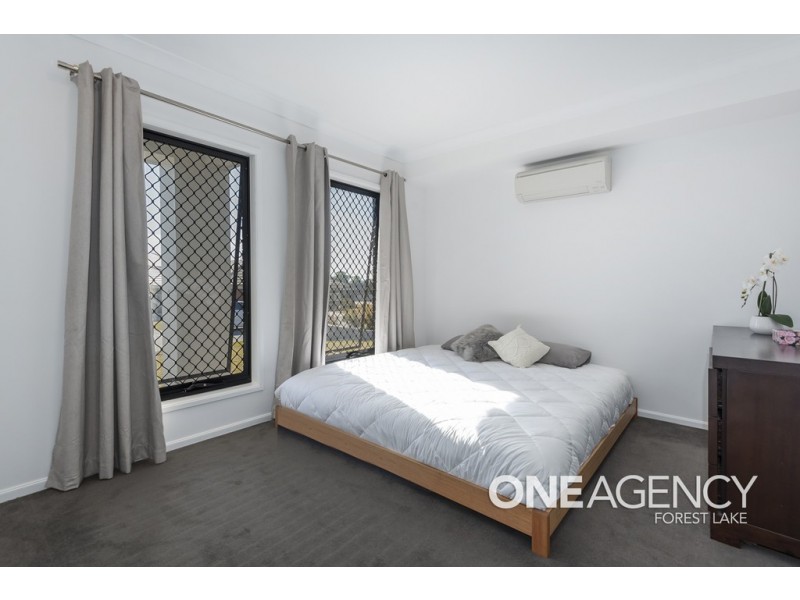 44 Invergarry Circuit, Heathwood QLD 4110