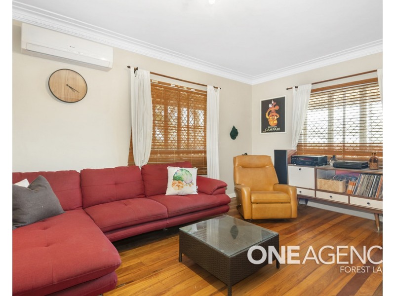 121 Messines Ridge Road, Holland Park West QLD 4121