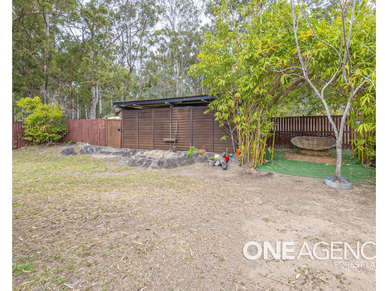 121 Messines Ridge Road, Holland Park West QLD 4121
