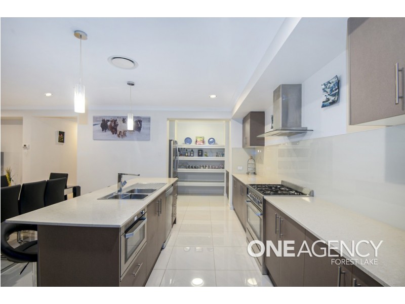 6 Heysen Close, Doolandella QLD 4077