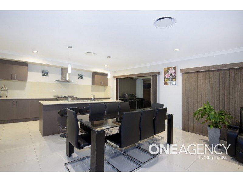 6 Heysen Close, Doolandella QLD 4077