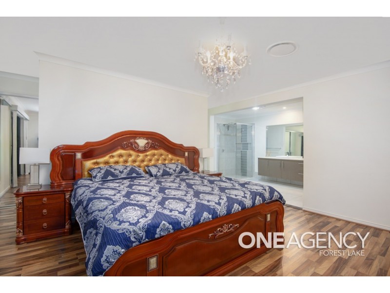 6 Heysen Close, Doolandella QLD 4077