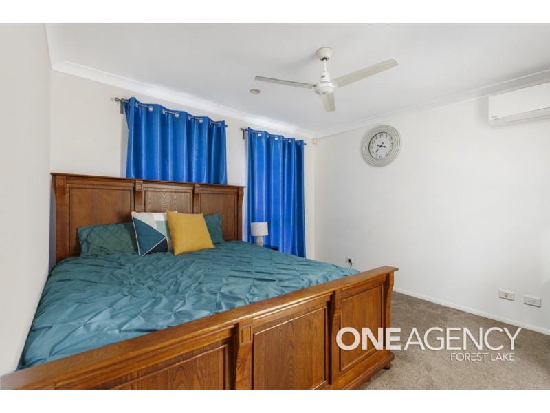 12 Hannam Crescent, Forest Lake QLD 4078