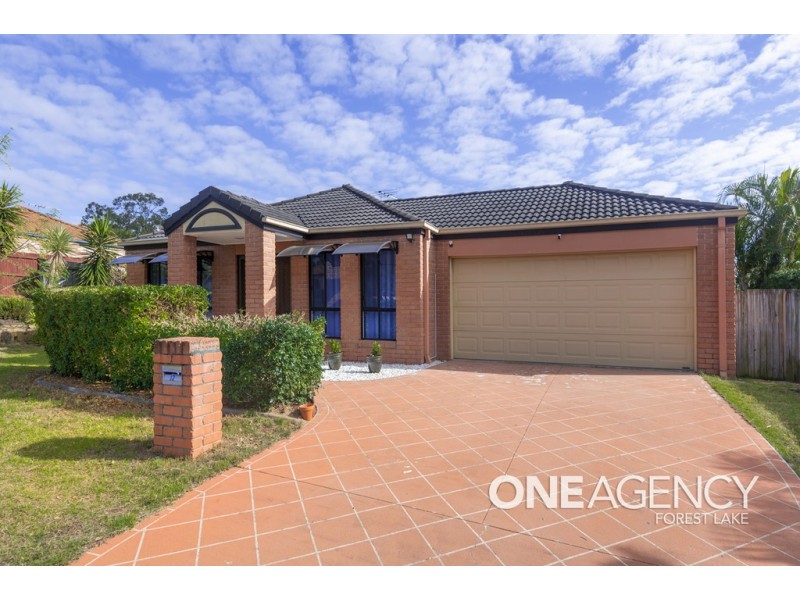 12 Hannam Crescent, Forest Lake QLD 4078