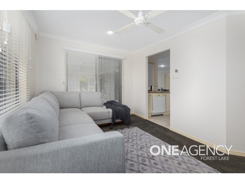 6 Agostino Close, Doolandella QLD 4077