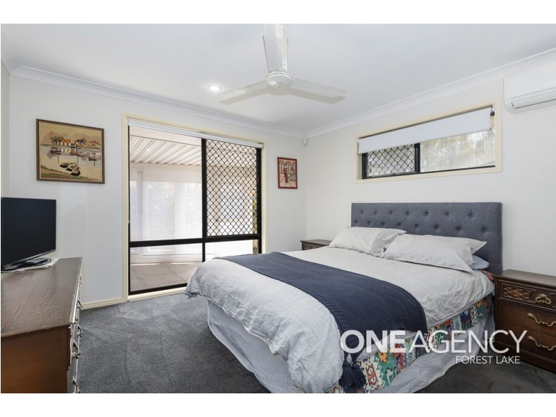 6 Agostino Close, Doolandella QLD 4077