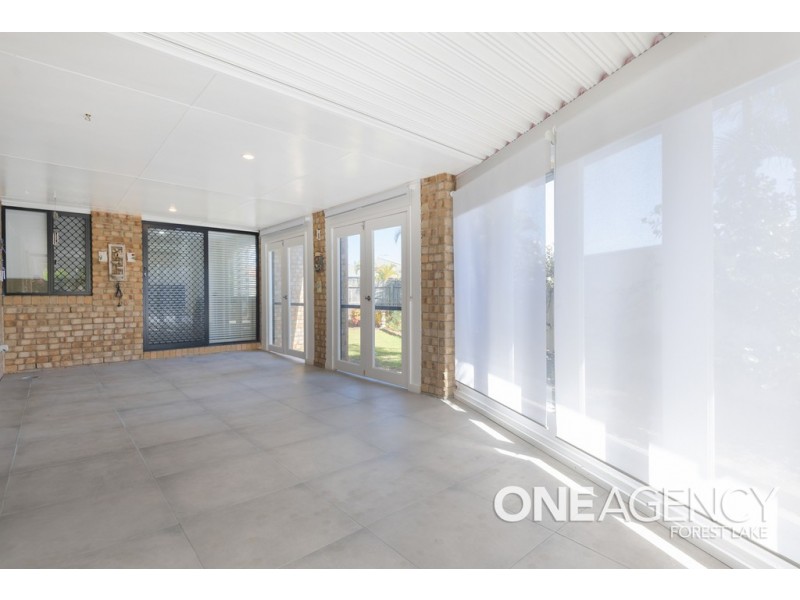 6 Agostino Close, Doolandella QLD 4077