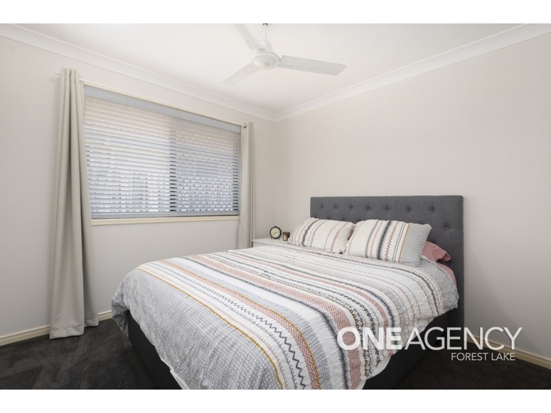 6 Agostino Close, Doolandella QLD 4077