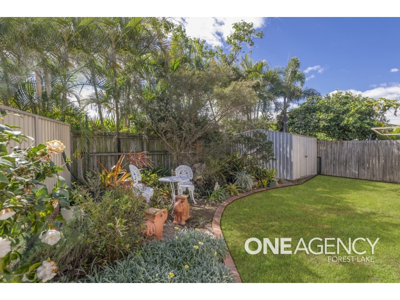 6 Agostino Close, Doolandella QLD 4077