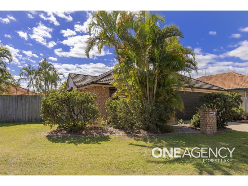 6 Agostino Close, Doolandella QLD 4077