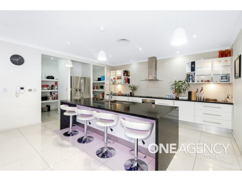 8 Armisfield Street, Doolandella QLD 4077