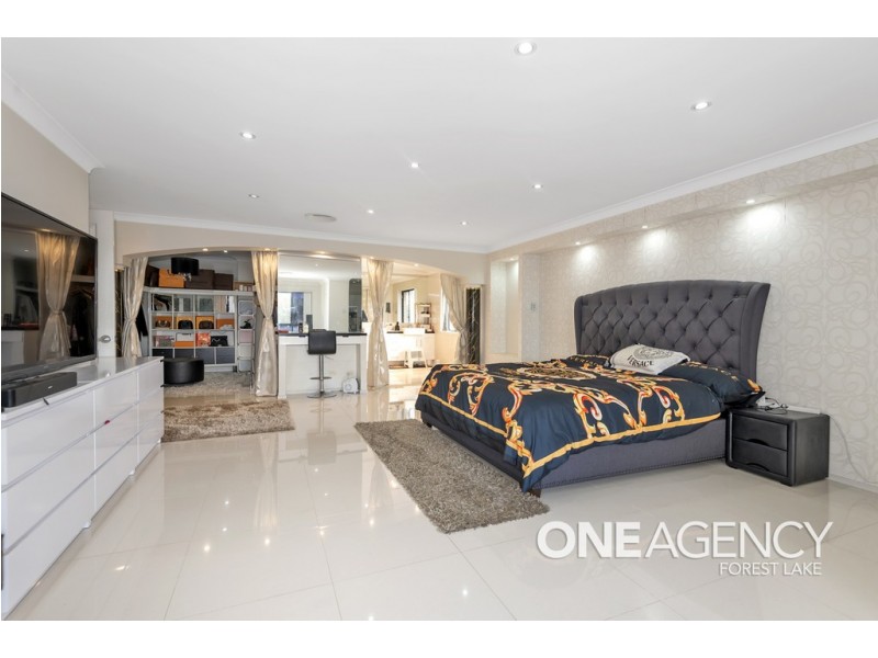 8 Armisfield Street, Doolandella QLD 4077