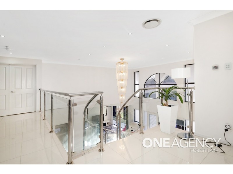 8 Armisfield Street, Doolandella QLD 4077