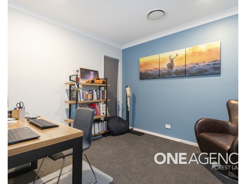 12 Sevenhill Place, Doolandella QLD 4077