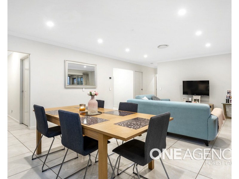 12 Sevenhill Place, Doolandella QLD 4077