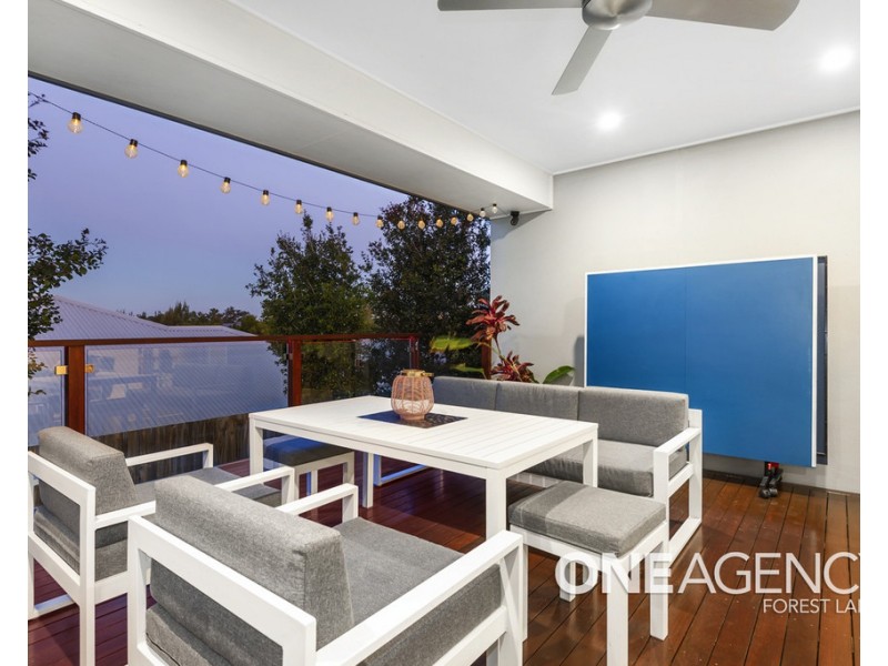 12 Sevenhill Place, Doolandella QLD 4077