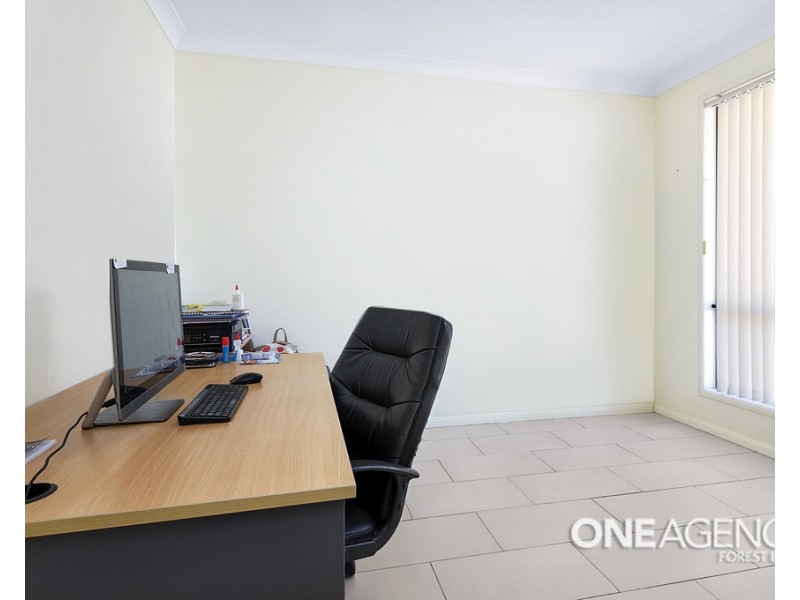 12 Admiral Crescent, Springfield Lakes QLD 4300