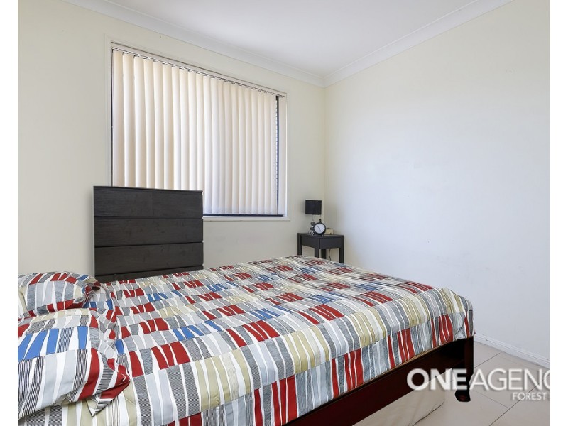 12 Admiral Crescent, Springfield Lakes QLD 4300