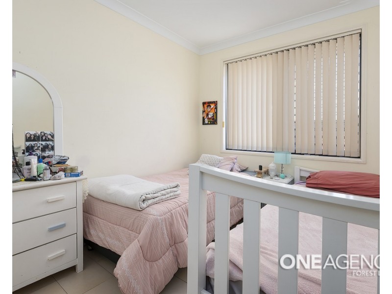 12 Admiral Crescent, Springfield Lakes QLD 4300
