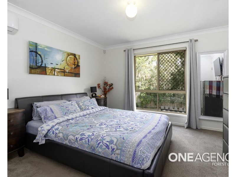 5 Mallard Place, Forest Lake QLD 4078