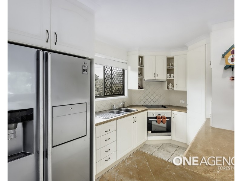 42 Tinaroo Street, Durack QLD 4077