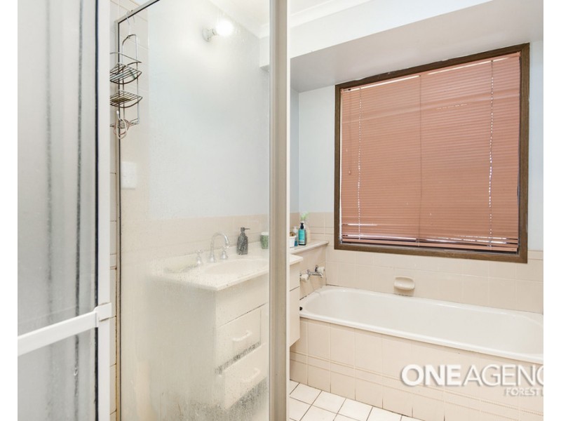 35 Clifton Crescent, Durack QLD 4077