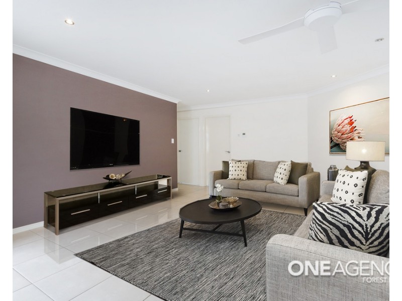 28 Giancarlo Crescent, Doolandella QLD 4077