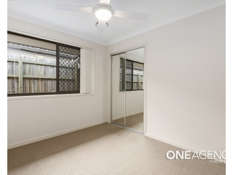 28 Giancarlo Crescent, Doolandella QLD 4077