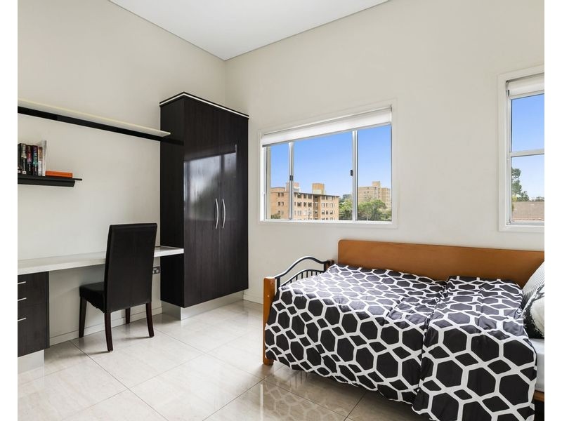 14/119 Macquarie Street, St Lucia QLD 4067