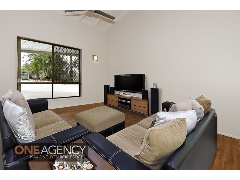 23 Gramby Street, Bellbird Park QLD 4300