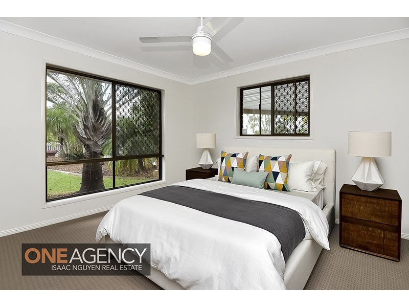 23 Gramby Street, Bellbird Park QLD 4300